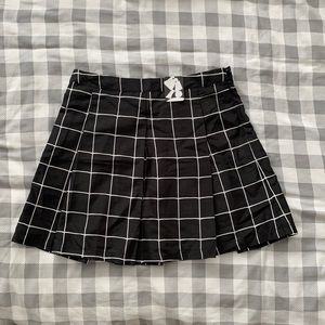 silence + noise grid skirt